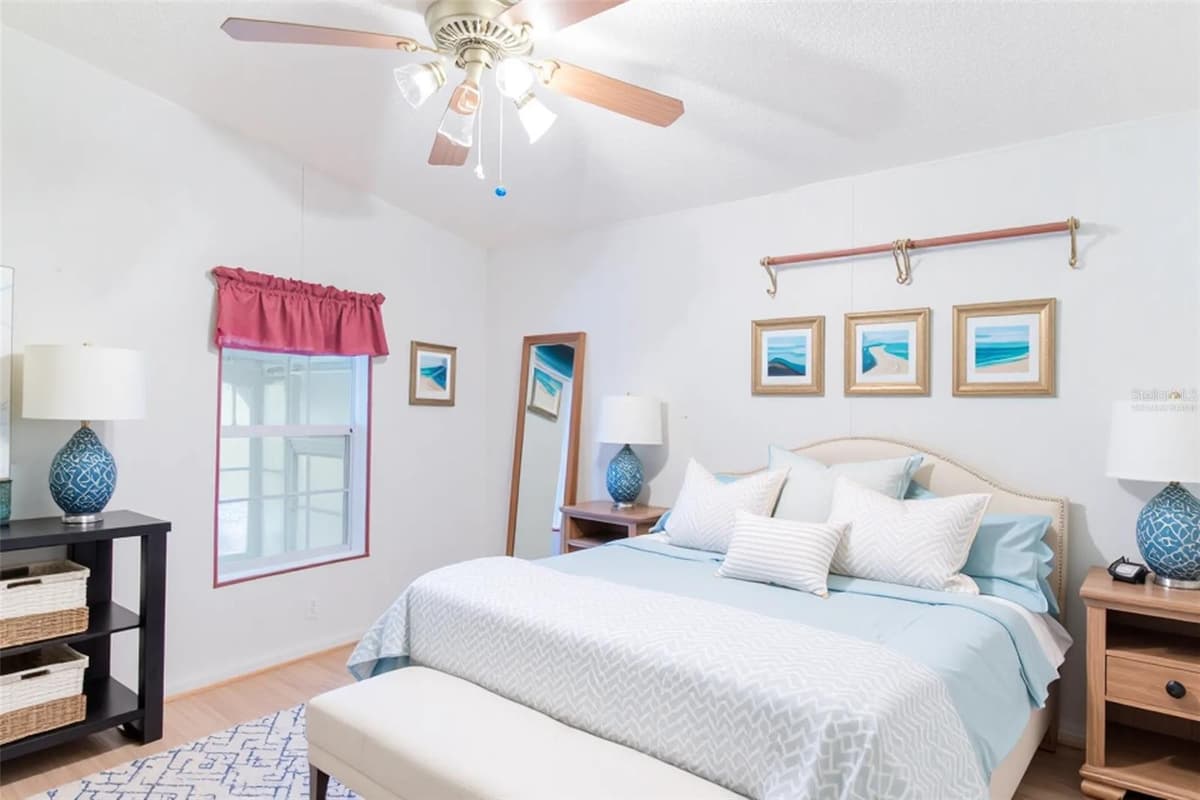 3606 LAZY LAKE DRIVE — photo 12 of 36