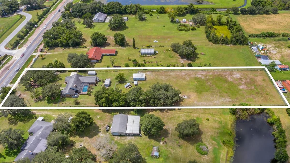 4147 BOGGY CREEK ROAD — photo 6 of 50