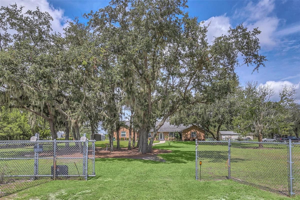4147 BOGGY CREEK ROAD — photo 48 of 50