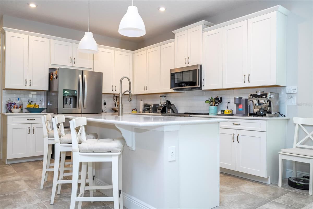 16467 OLIVE HILL DRIVE — photo 10 of 67