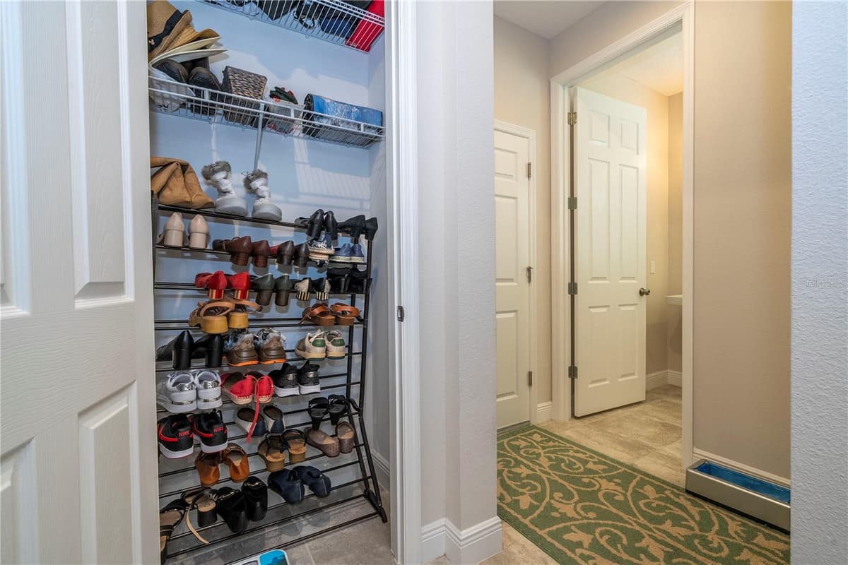 16467 OLIVE HILL DRIVE — photo 34 of 67