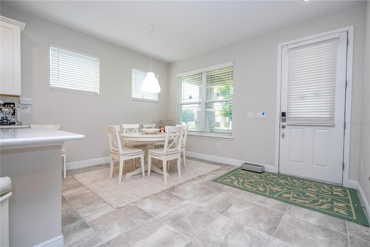 16467 OLIVE HILL DRIVE — photo 17 of 67