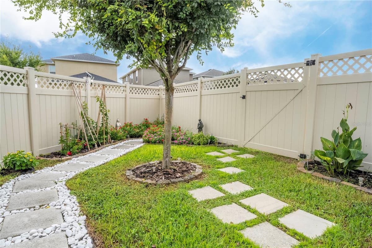16467 OLIVE HILL DRIVE — photo 44 of 67