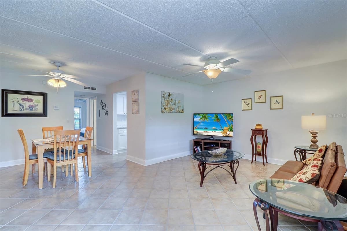 12760 INDIAN ROCKS ROAD — photo 7 of 45