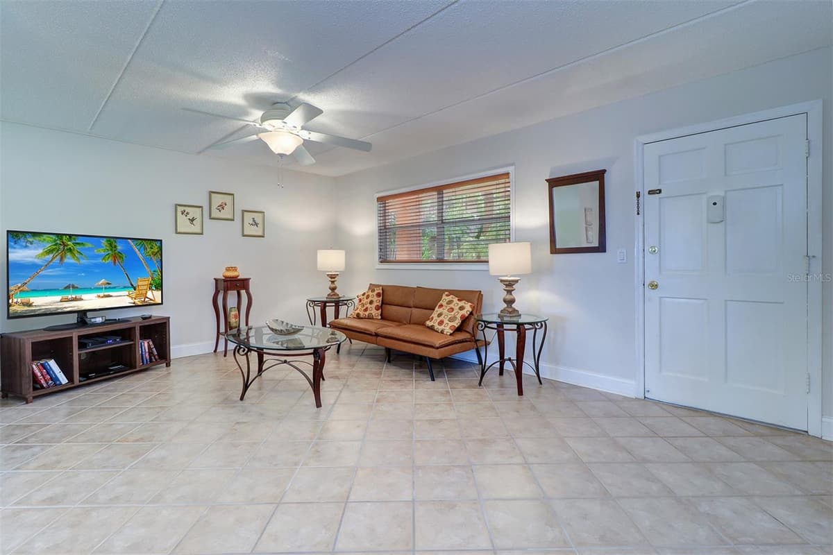 12760 INDIAN ROCKS ROAD — photo 6 of 45
