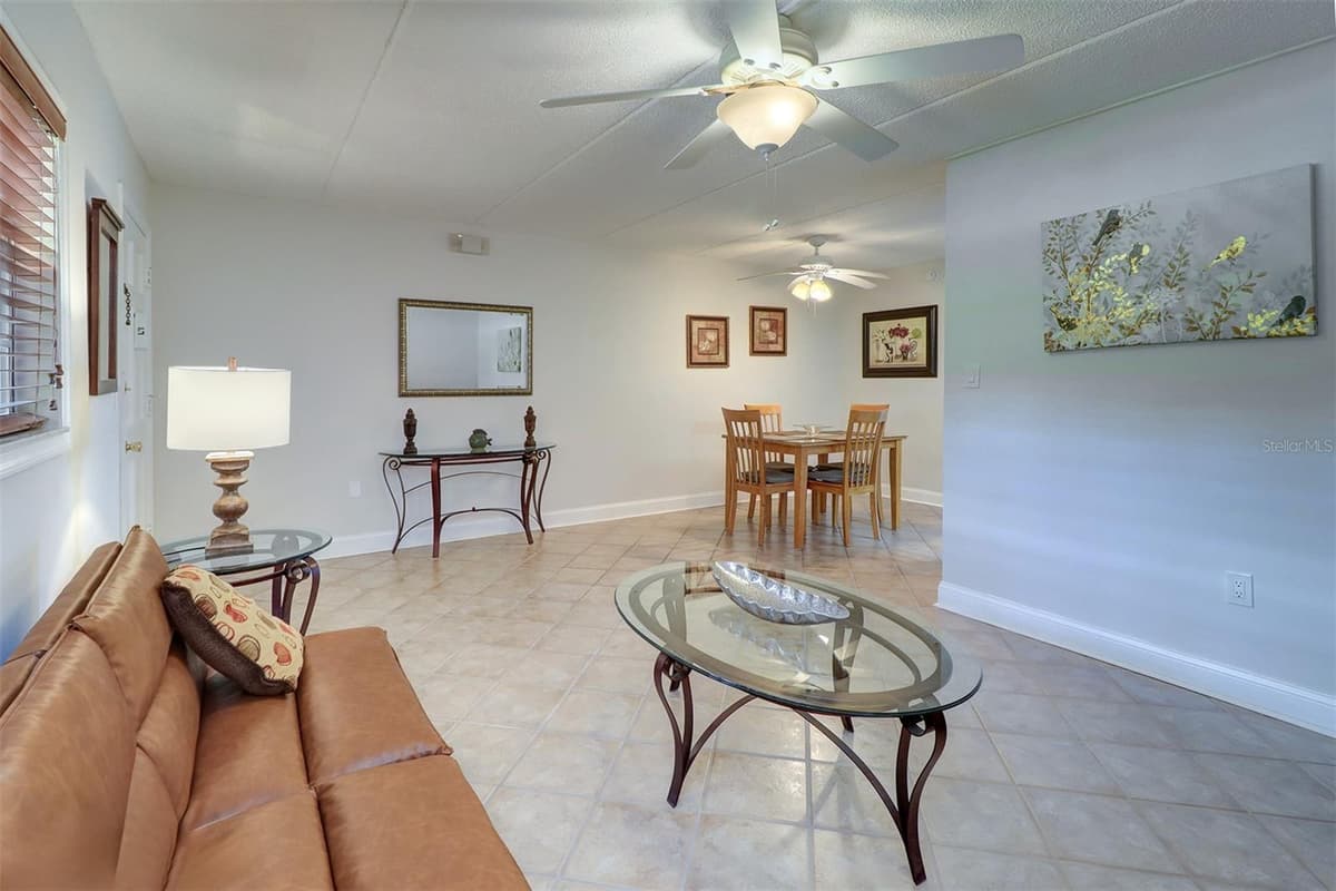 12760 INDIAN ROCKS ROAD — photo 9 of 45