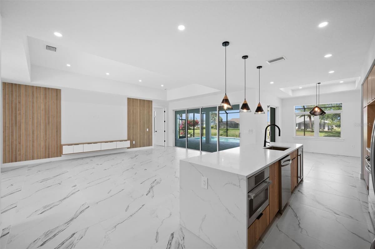 45 BUNKER LANE — photo 11 of 46