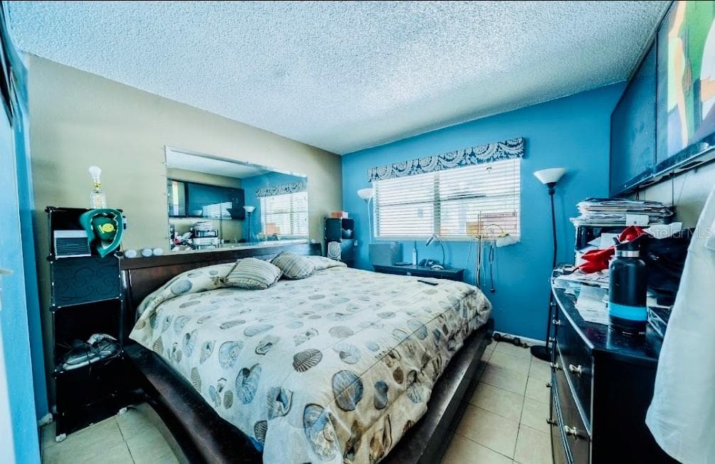 5050 74TH STREET — photo 13 of 24