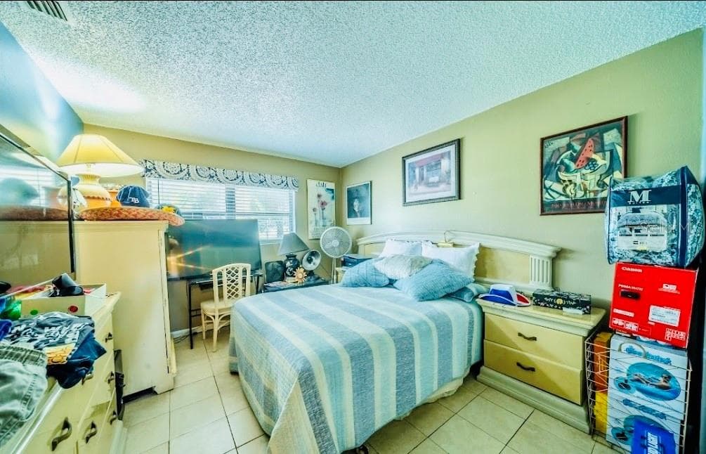 5050 74TH STREET — photo 14 of 24