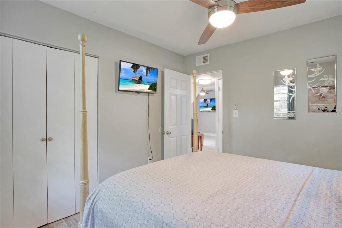 7329 ROYAL PALM DRIVE — photo 6 of 25