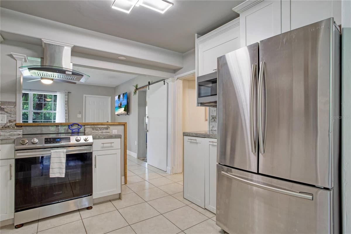 7329 ROYAL PALM DRIVE — photo 14 of 25