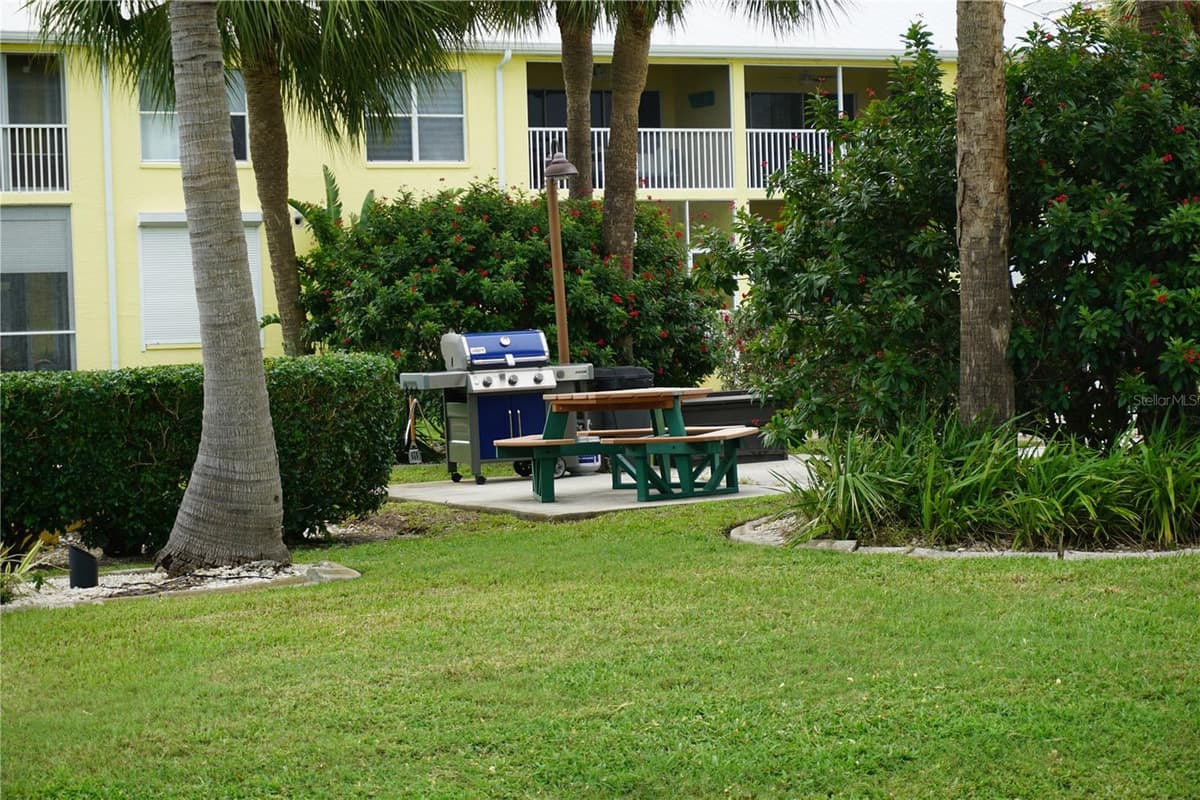 2000 BAL HARBOR BOULEVARD — photo 50 of 61