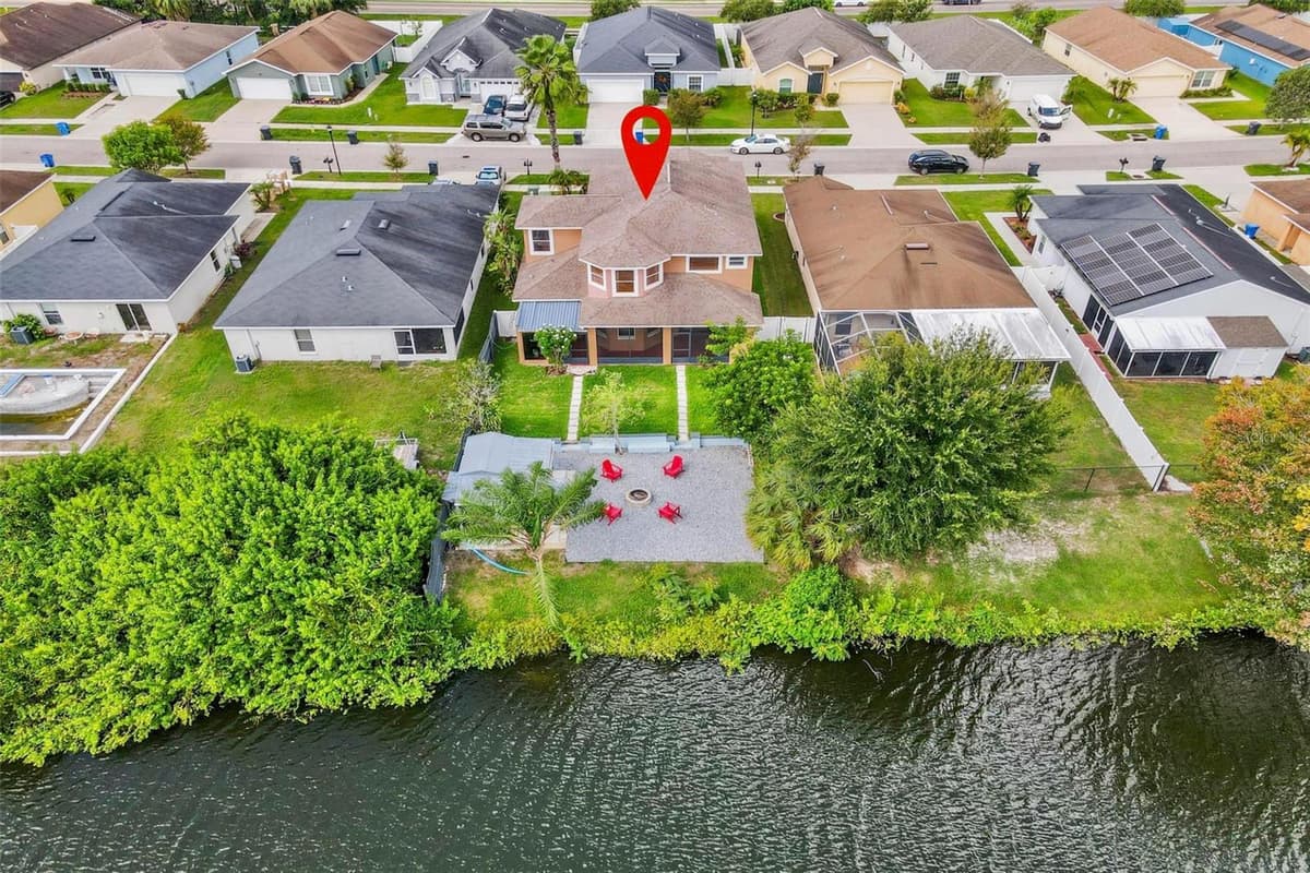 11302 SOUTHWIND LAKE DRIVE — photo 7 of 56