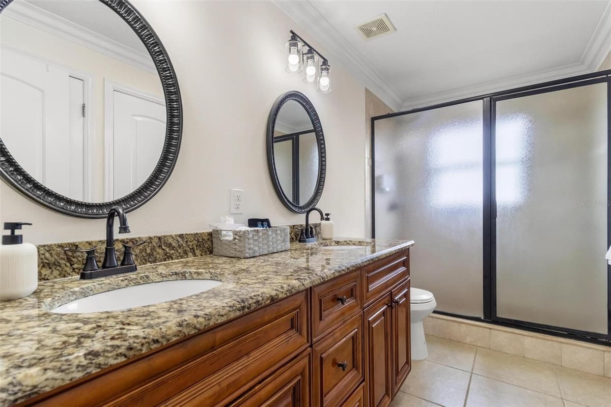 11302 SOUTHWIND LAKE DRIVE — photo 31 of 56