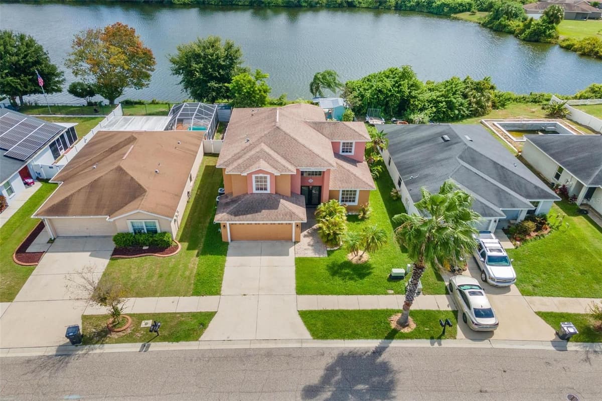 11302 SOUTHWIND LAKE DRIVE — photo 2 of 56