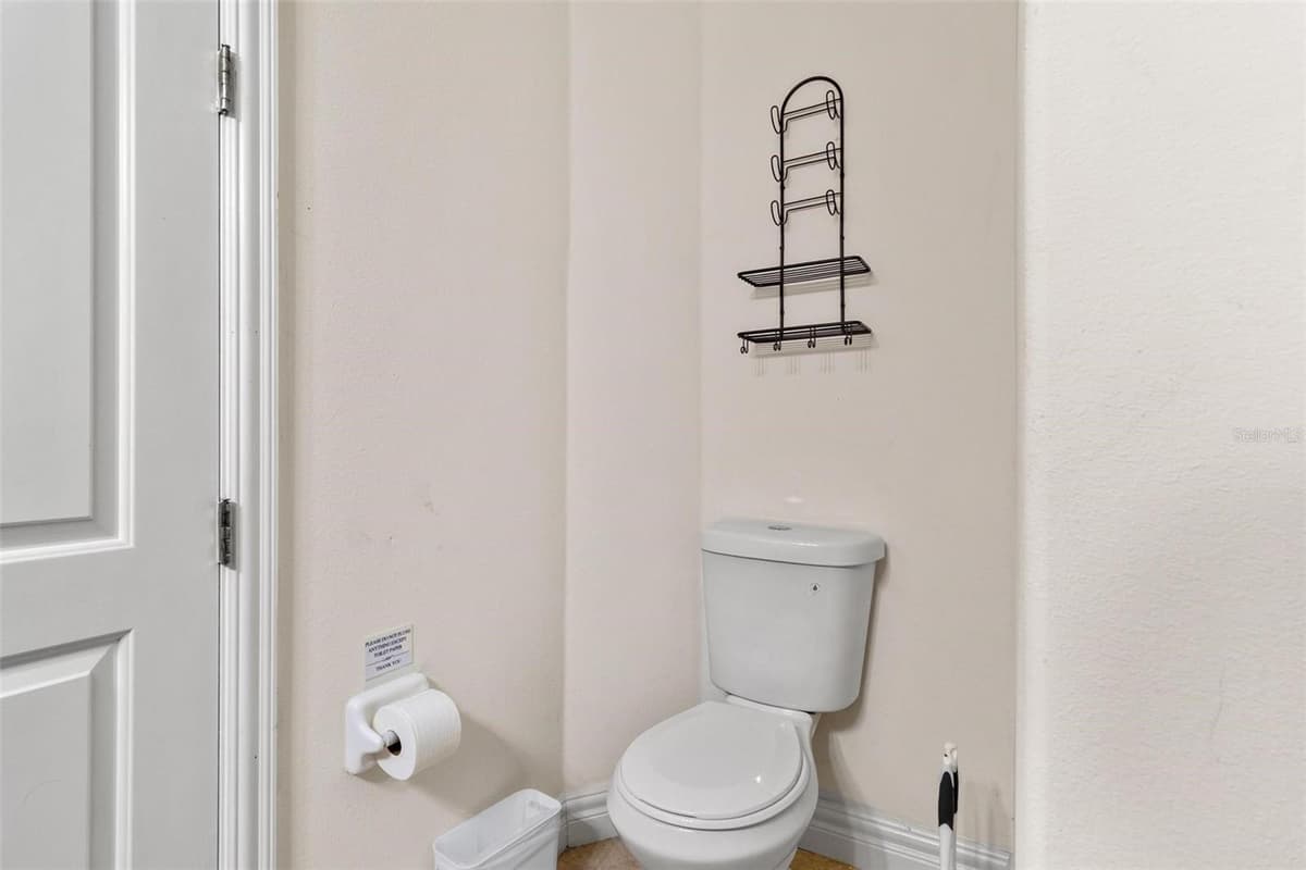 11302 SOUTHWIND LAKE DRIVE — photo 20 of 56