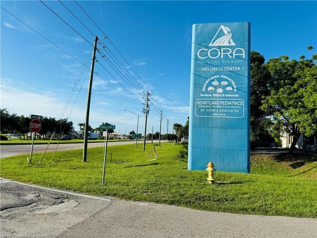 346 ROYAL PALM STREET — photo 4 of 32