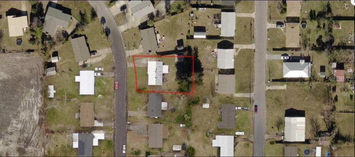 810 FORESTDALE AVENUE — photo 9 of 10