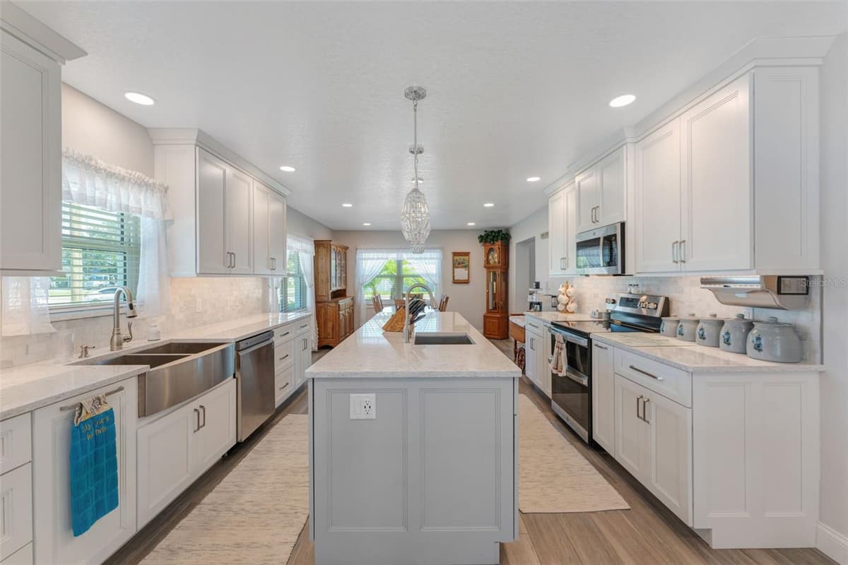 3502 BAHIA VISTA STREET — photo 15 of 67