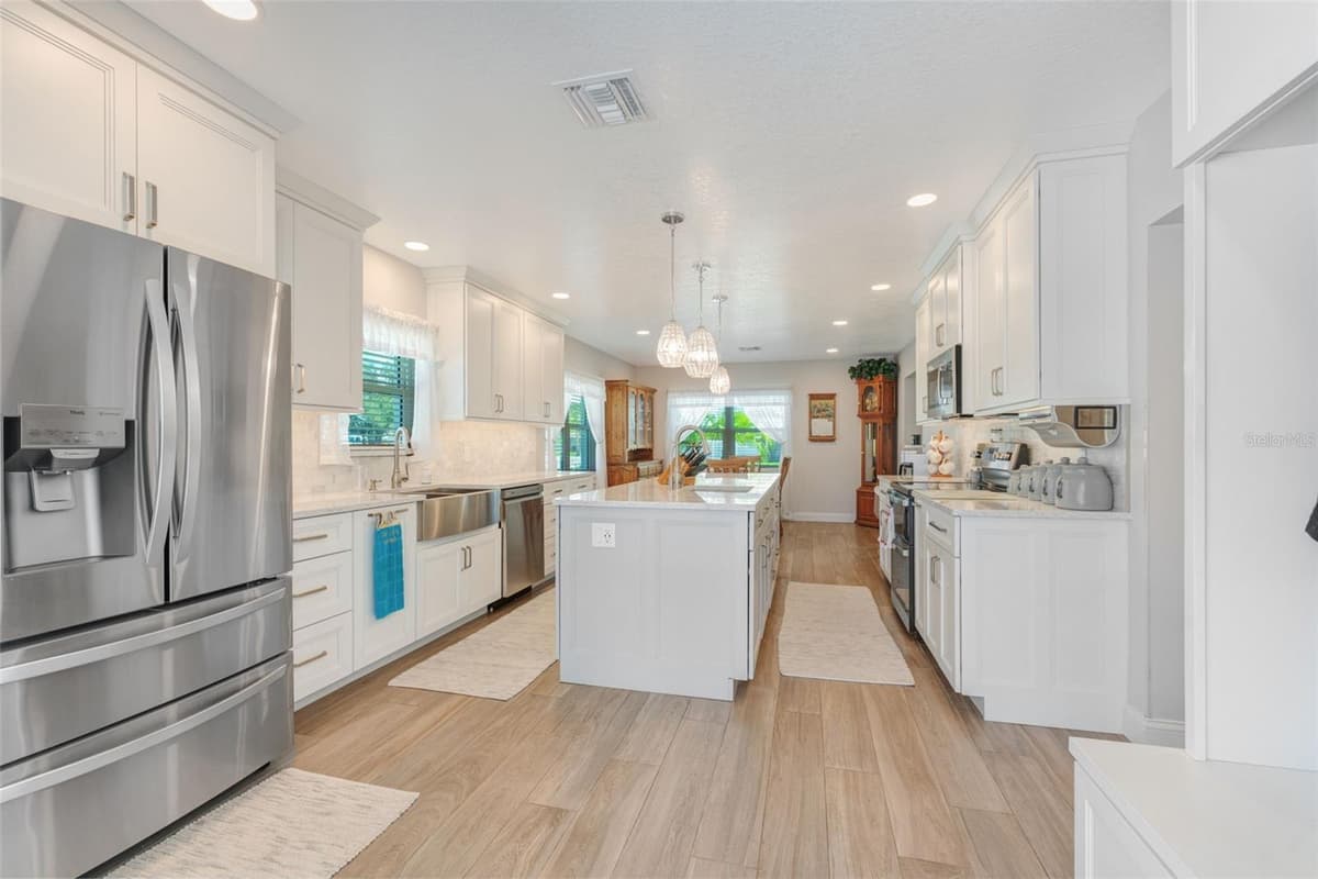3502 BAHIA VISTA STREET — photo 17 of 67