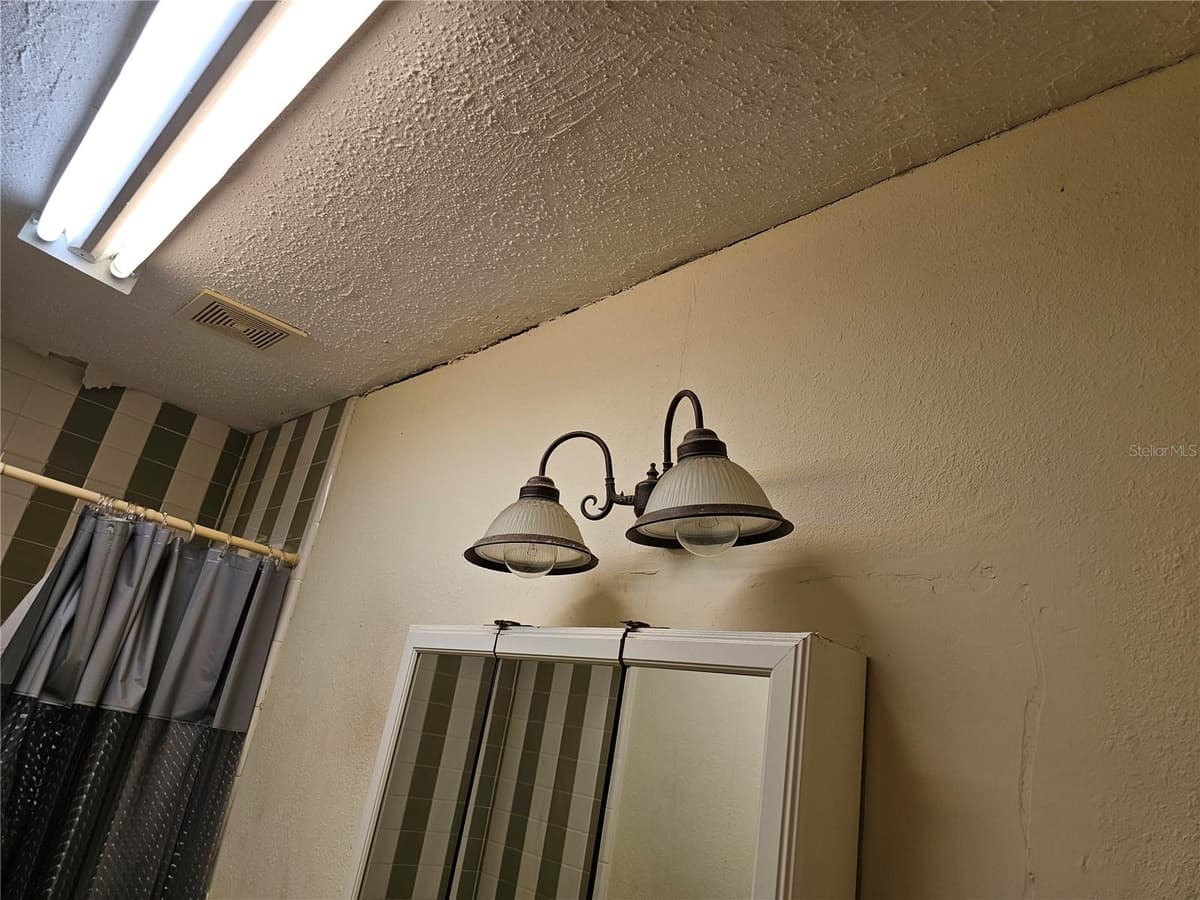 320 COUNTY ROAD 619 — photo 15 of 30