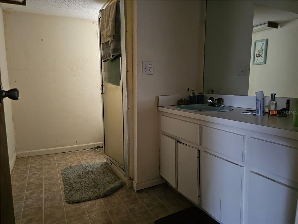 320 COUNTY ROAD 619 — photo 11 of 30