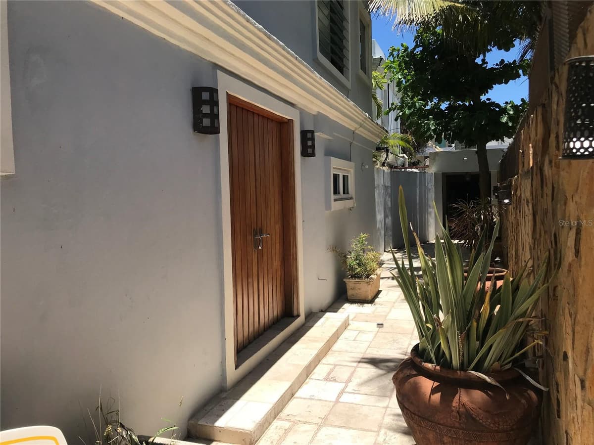 2 EMAJAGUA — photo 12 of 24