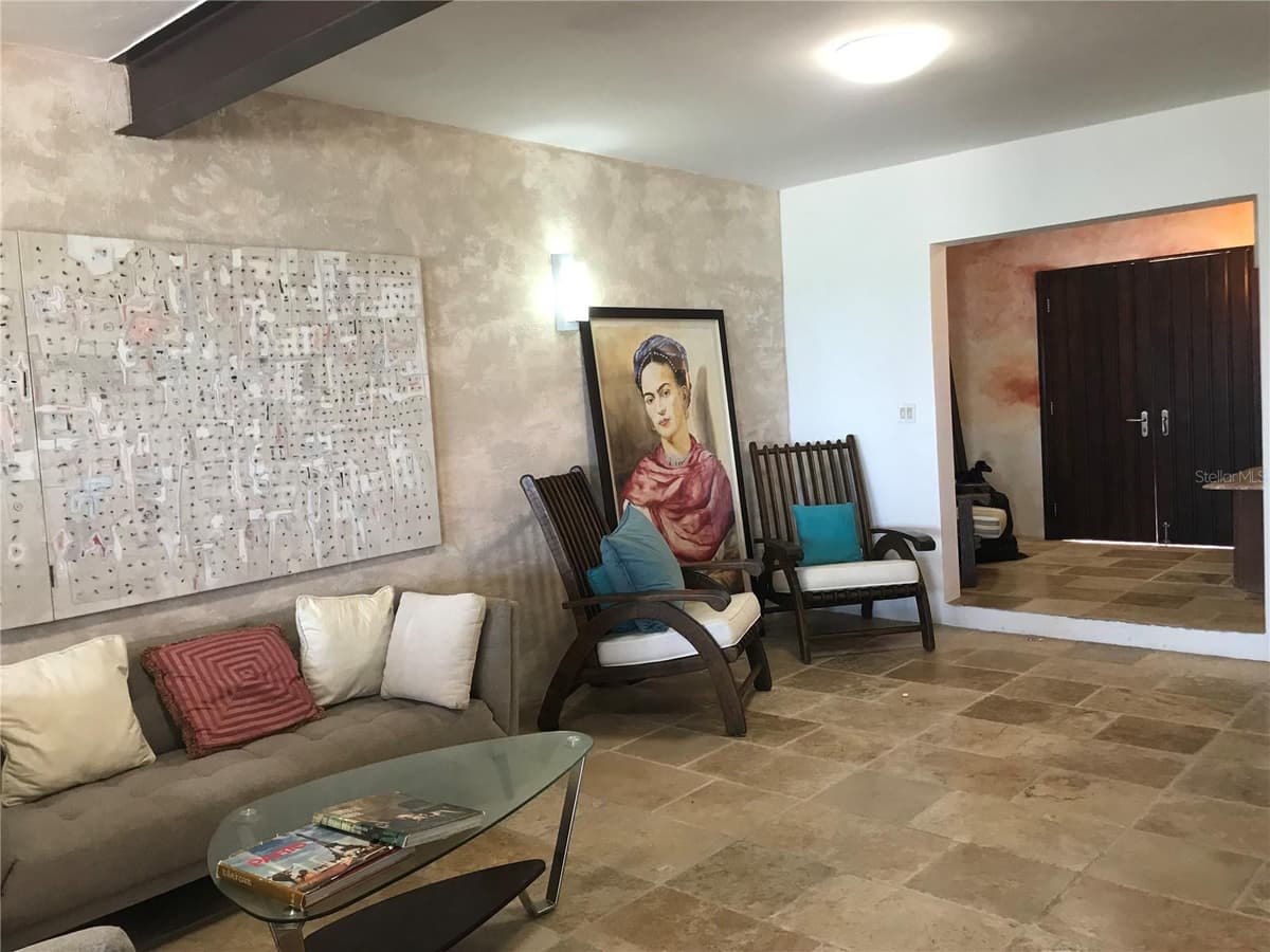 2 EMAJAGUA — photo 14 of 24