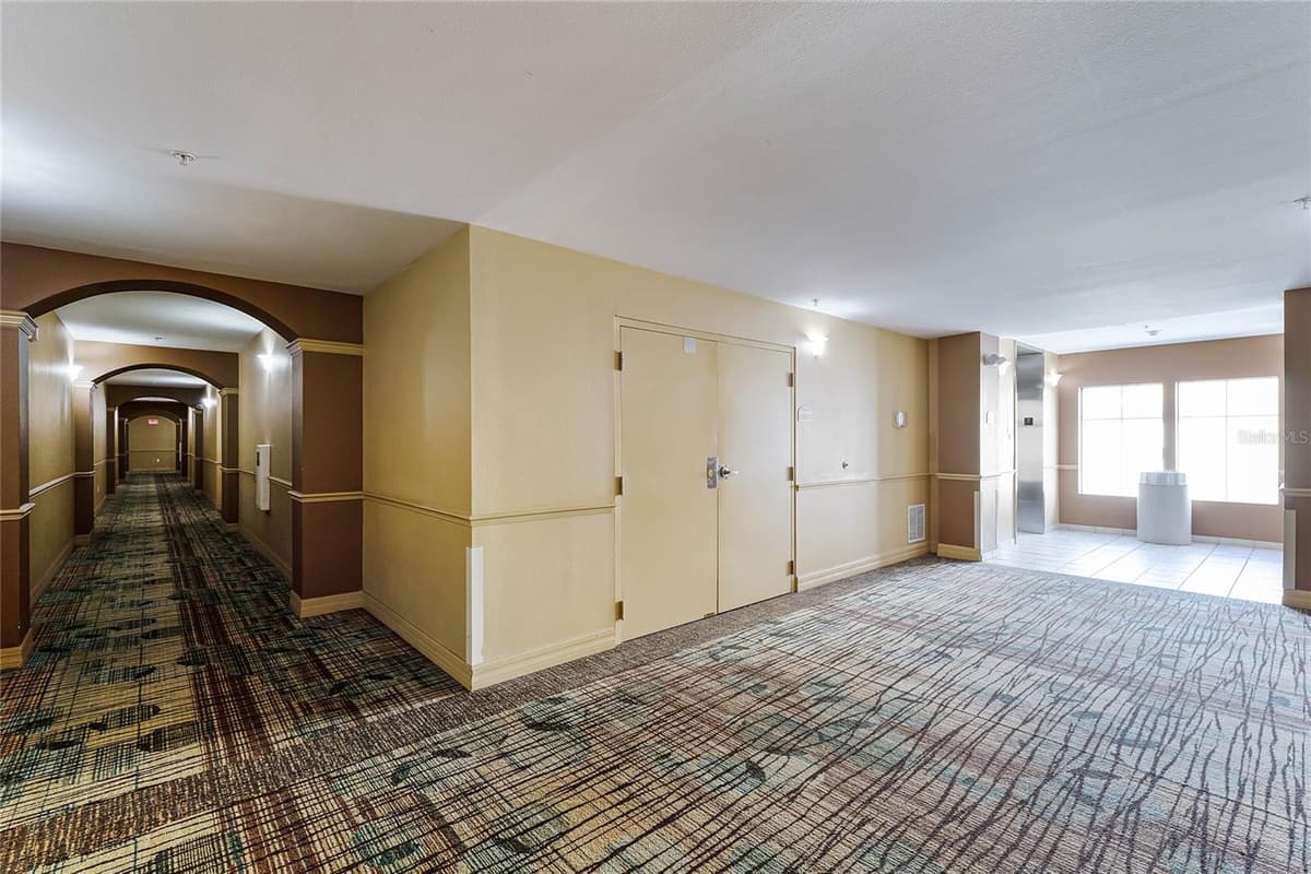 8112 POINCIANA BOULEVARD — photo 4 of 61