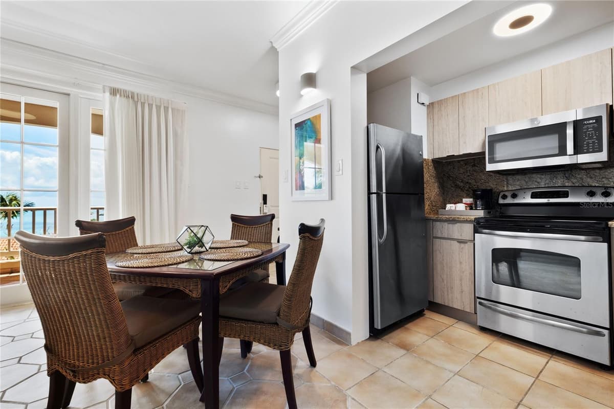 1000 EL CONQUISTADOR AVE — photo 15 of 19