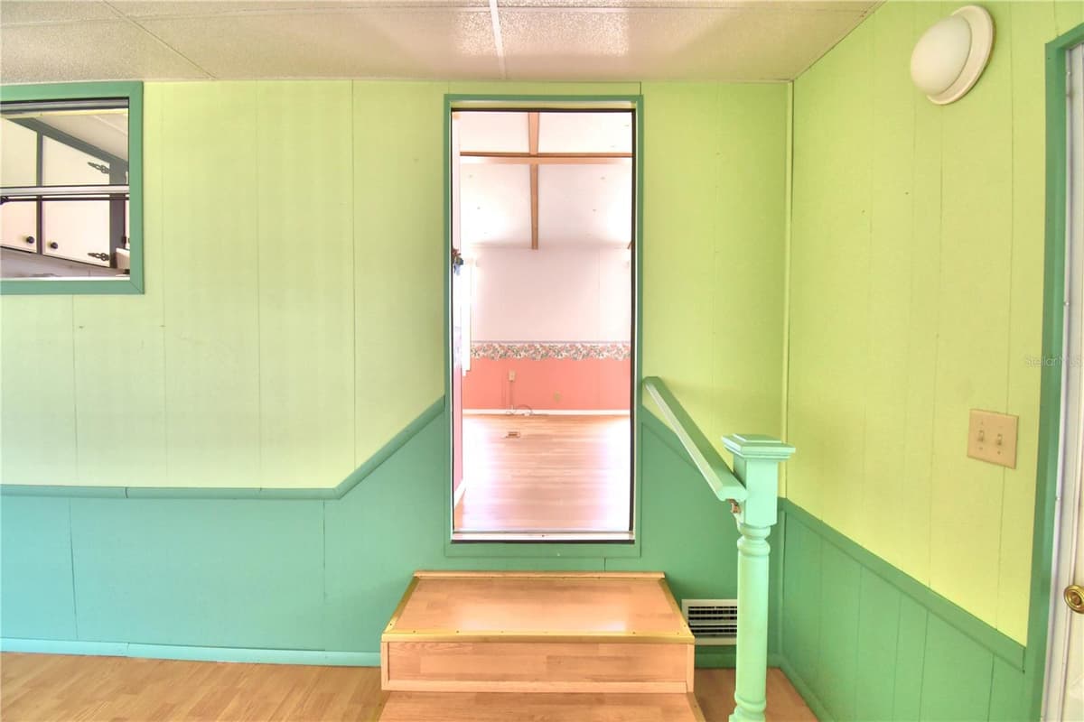 251 PATTERSON ROAD — photo 15 of 45