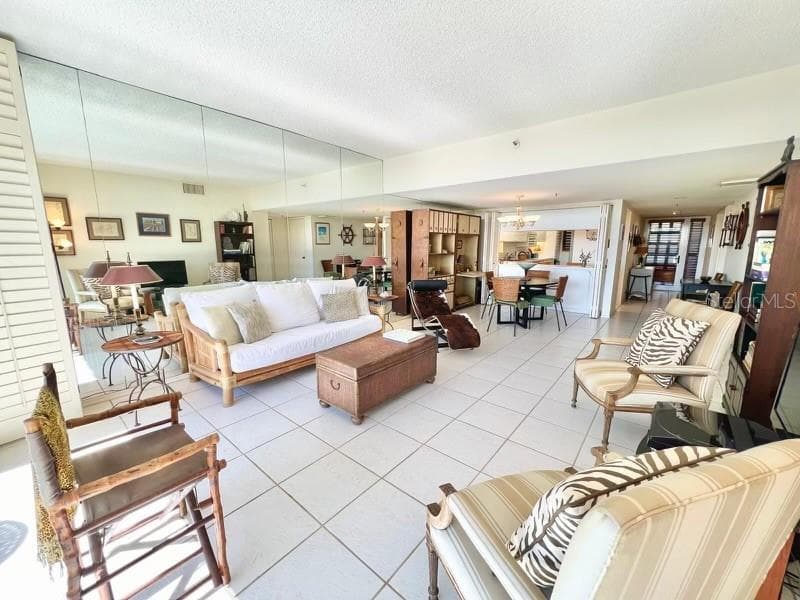 1065 GULF OF MEXICO DRIVE — photo 7 of 13