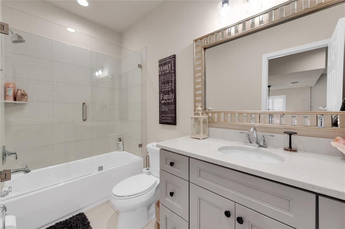 2280 MONTVIEW DRIVE — photo 39 of 49