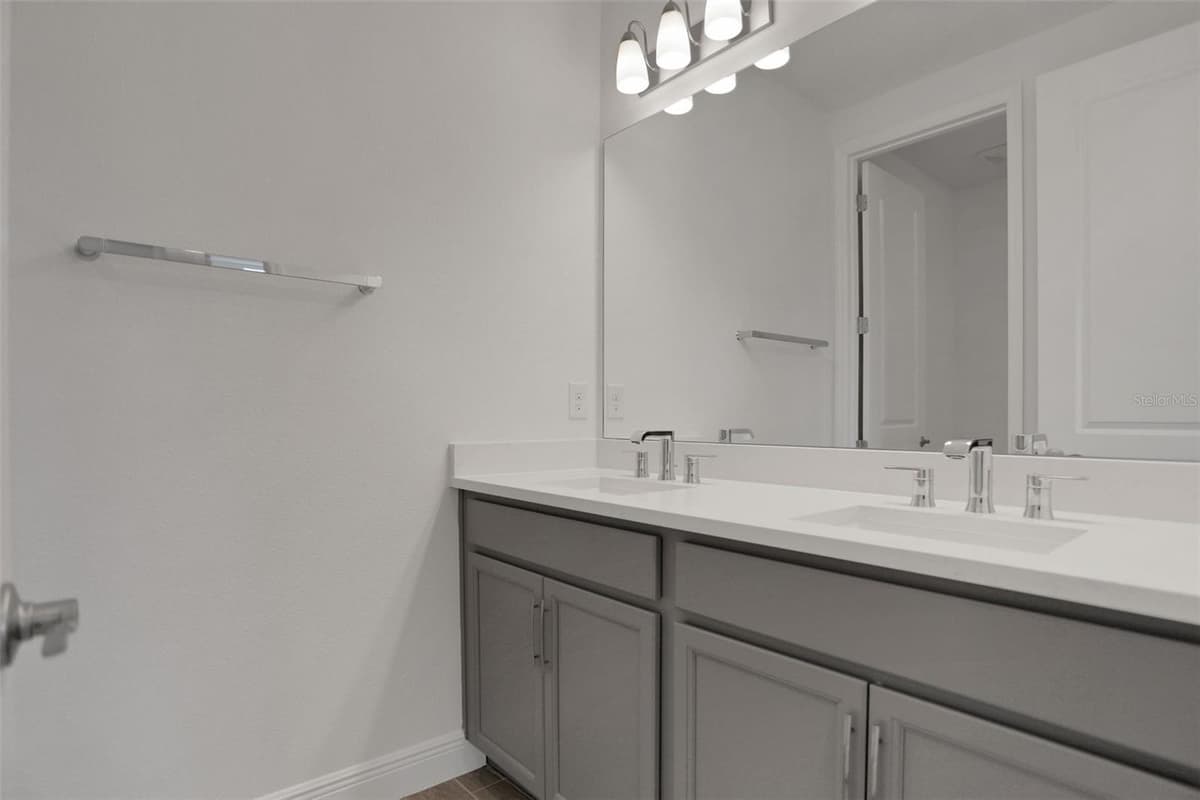 7454 SEA MANATEE STREET — photo 26 of 56
