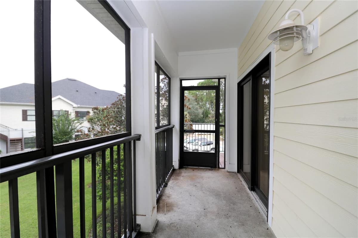 104 LAUREL WOOD WAY — photo 17 of 31