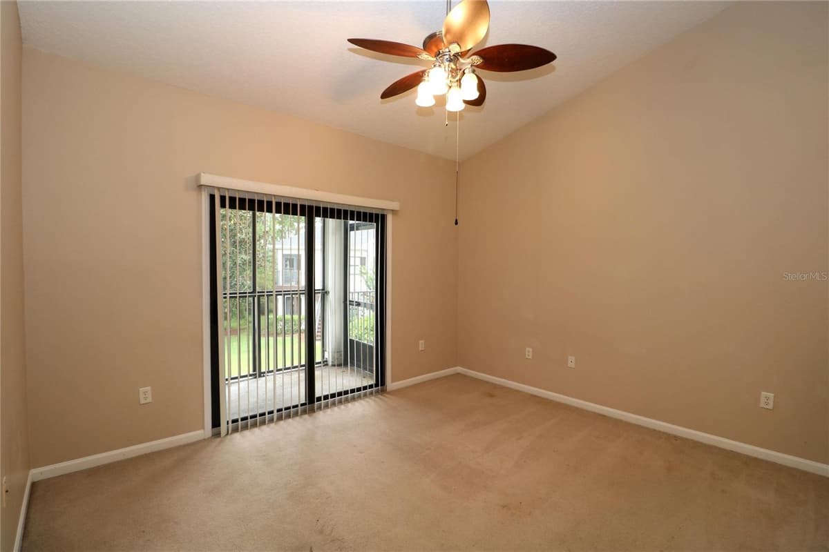 104 LAUREL WOOD WAY — photo 12 of 31