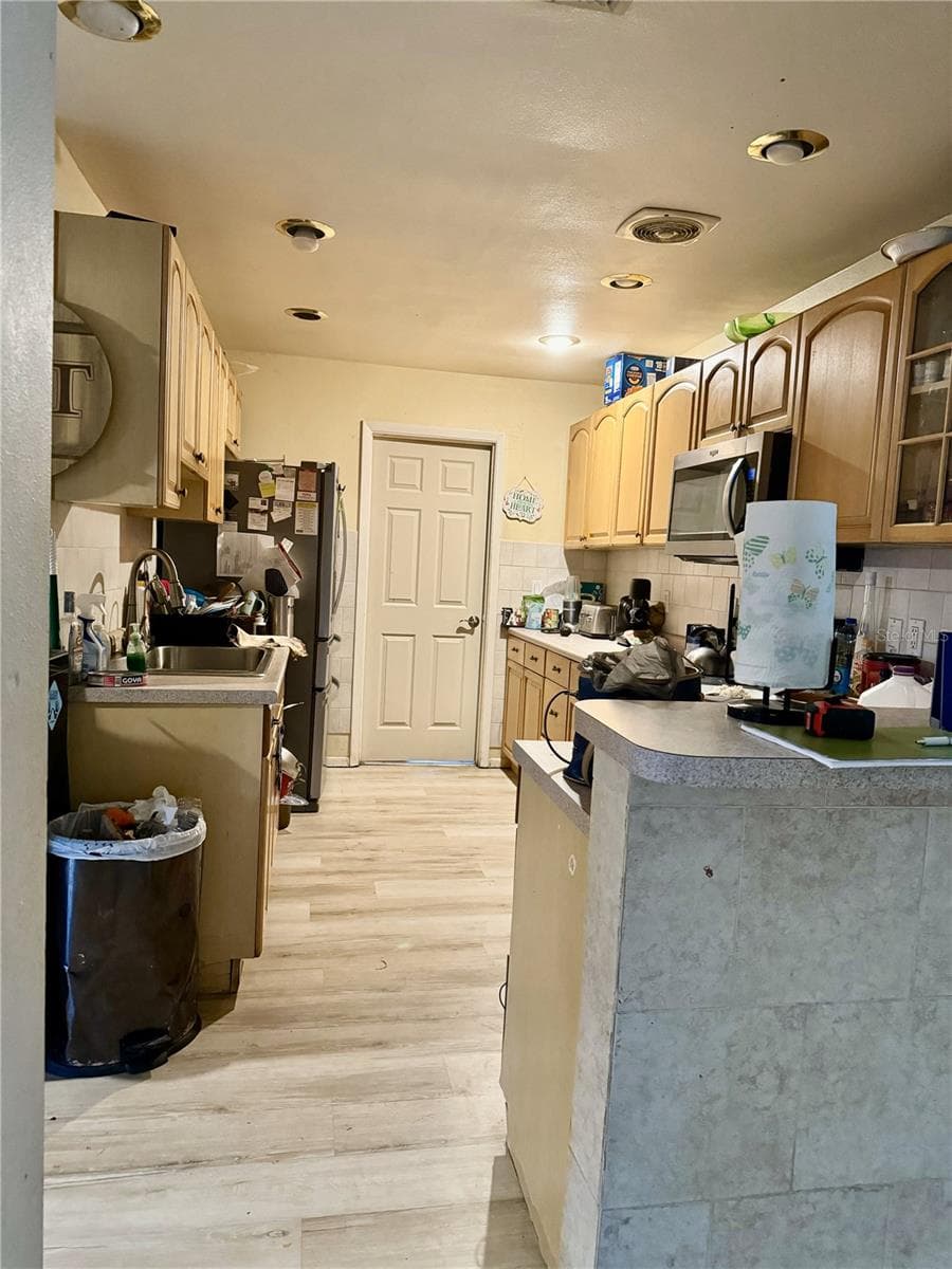 361 PORPOISE ROAD — photo 4 of 20