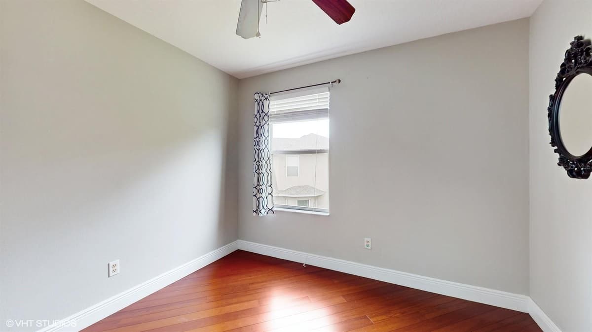 1278 SNUG HARBOR DRIVE — photo 30 of 37