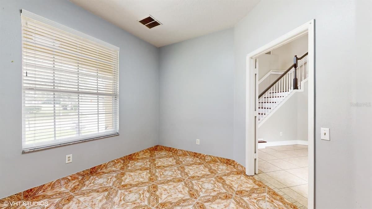 1278 SNUG HARBOR DRIVE — photo 21 of 37