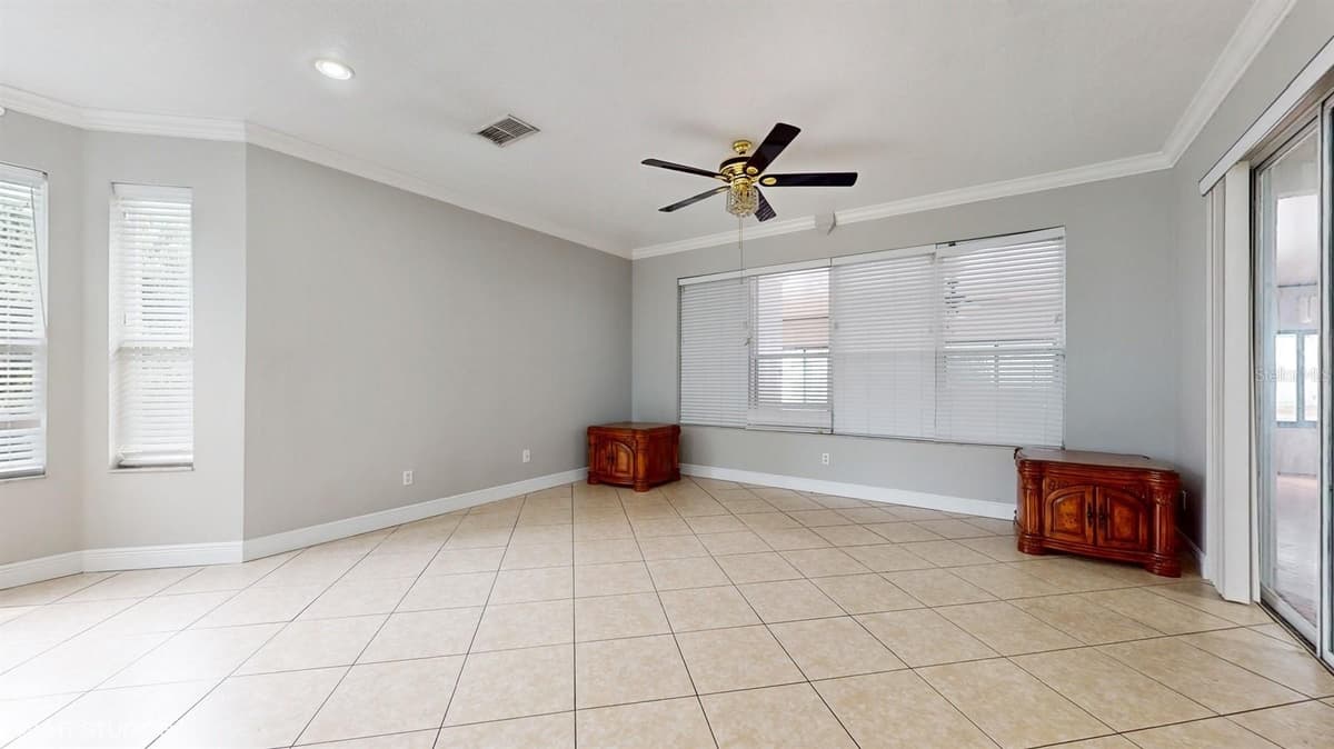 1278 SNUG HARBOR DRIVE — photo 19 of 37