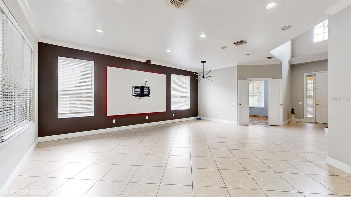 1278 SNUG HARBOR DRIVE — photo 9 of 37