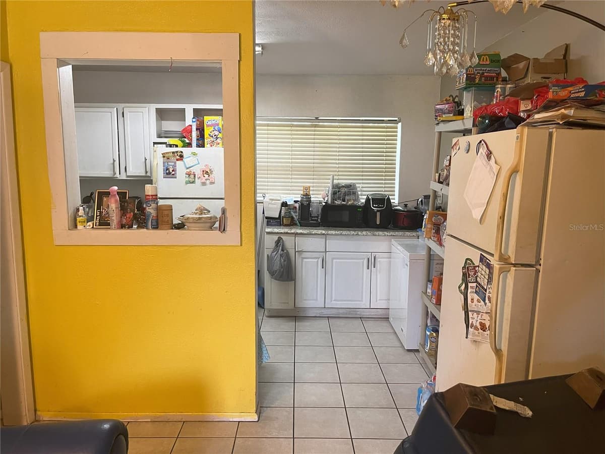 1528 STEVENSONS DRIVE — photo 3 of 14