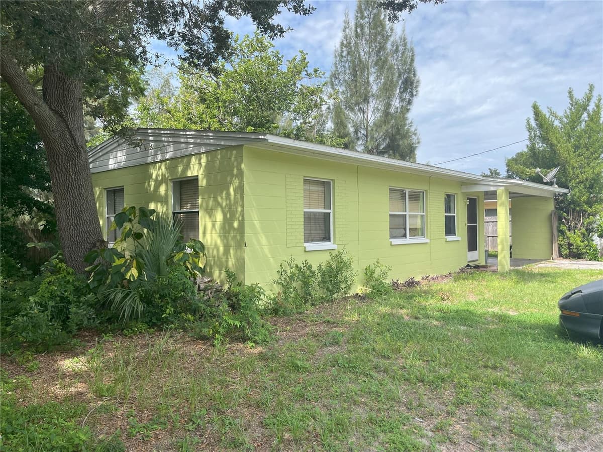 1528 STEVENSONS DRIVE — photo 1 of 14