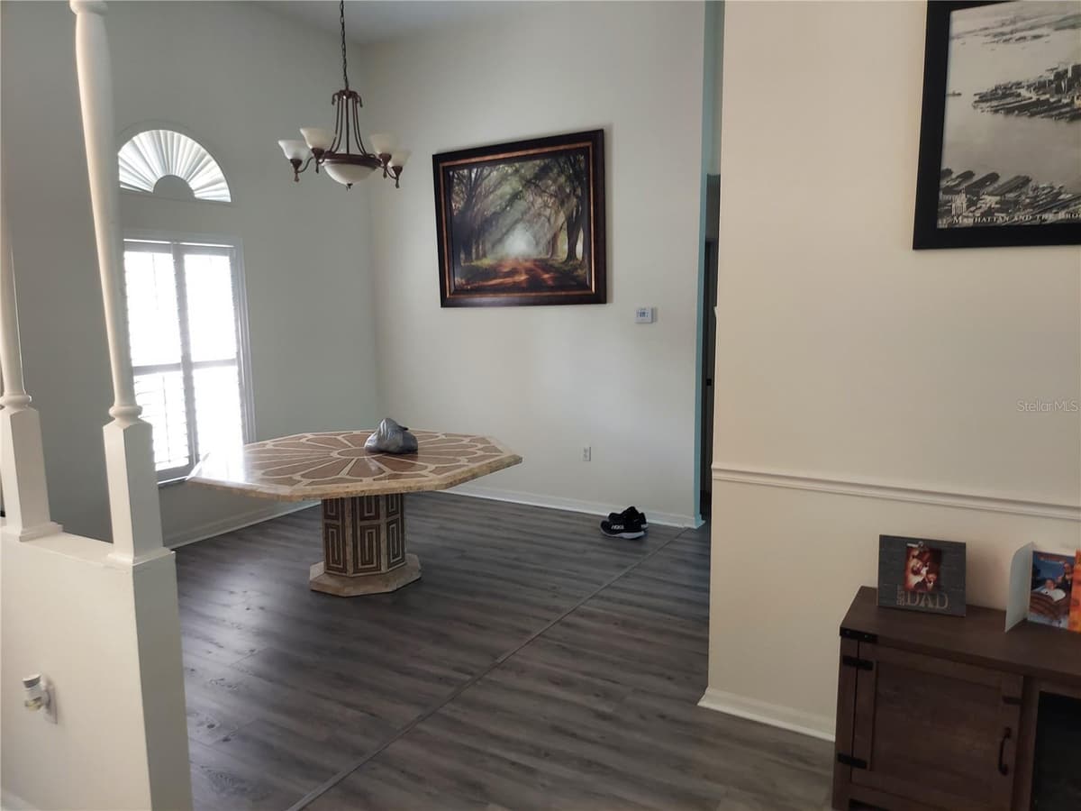 5735 LENA DRIVE — photo 10 of 95