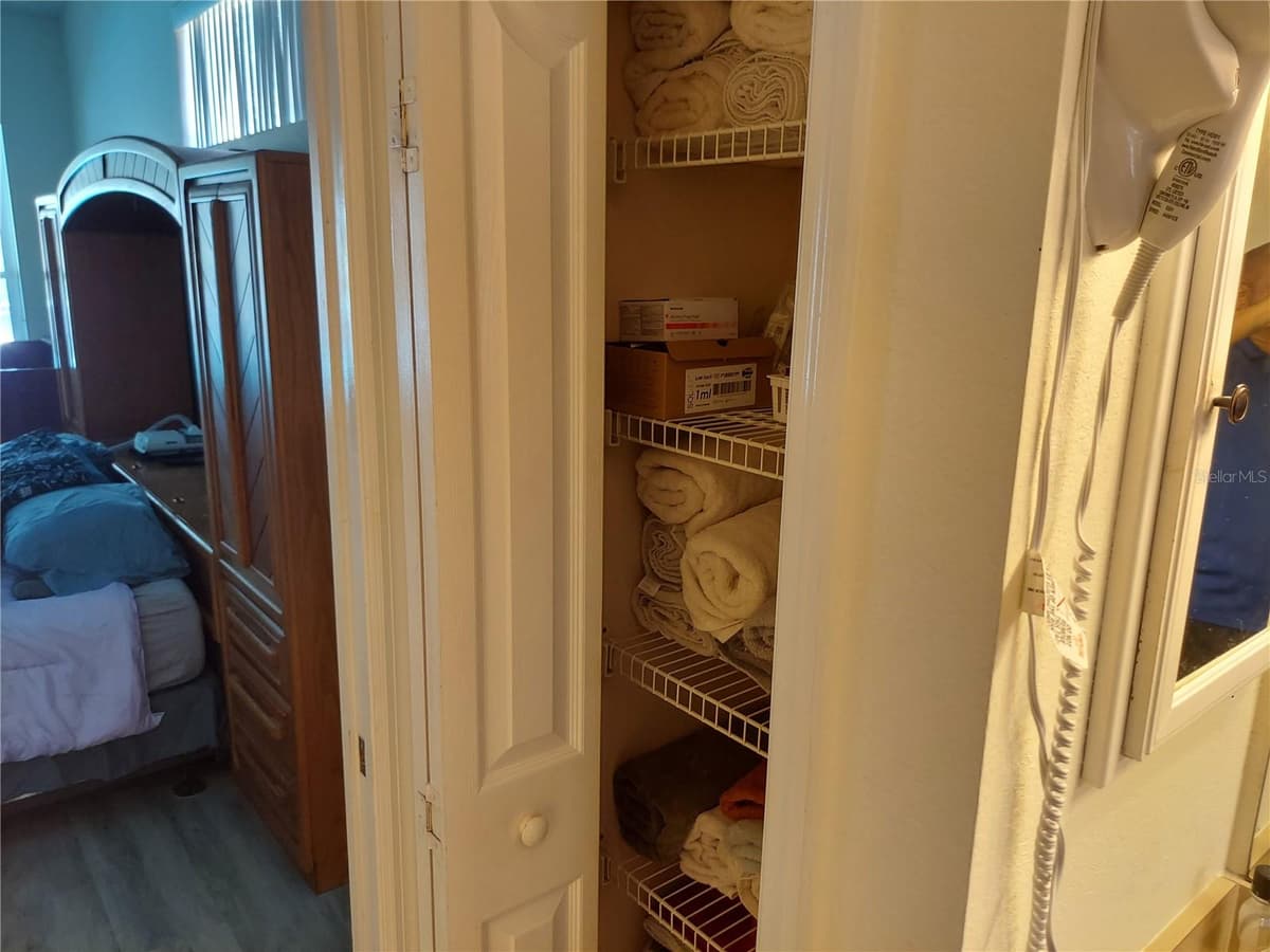 5735 LENA DRIVE — photo 30 of 95