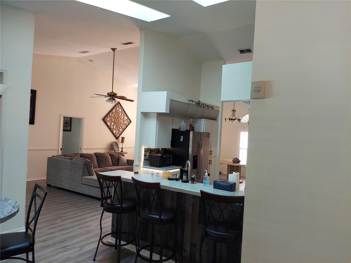 5735 LENA DRIVE — photo 17 of 95