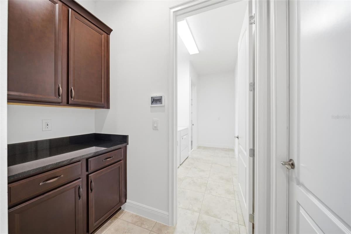 2717 GREENLANDS STREET — photo 34 of 60