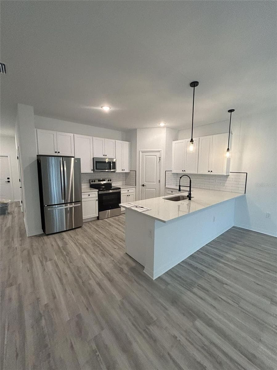 1320 RIO DE JANEIRO AVENUE — photo 4 of 19