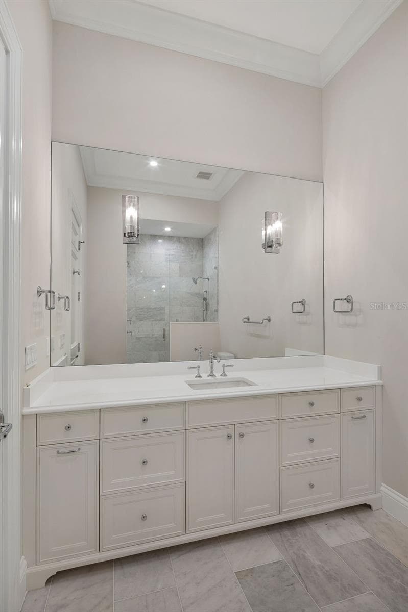 4015 85TH TERRACE — photo 36 of 38