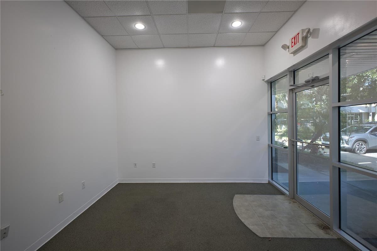 8810 COMMODITY CIRCLE — photo 5 of 15